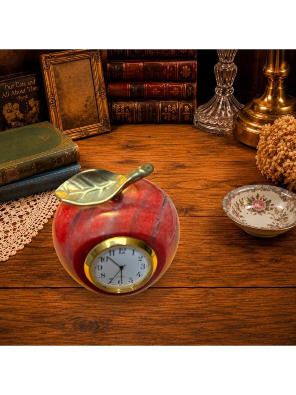 Vintage Red Stone Apple Desk Clock Working Quartz Clock Taiwan Teacher Gift Libr - Picture 2 of 3